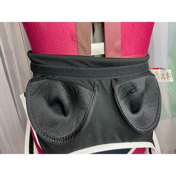 Jantzen one piece swimsuit Vintage black white textured - Picture 7 of 10